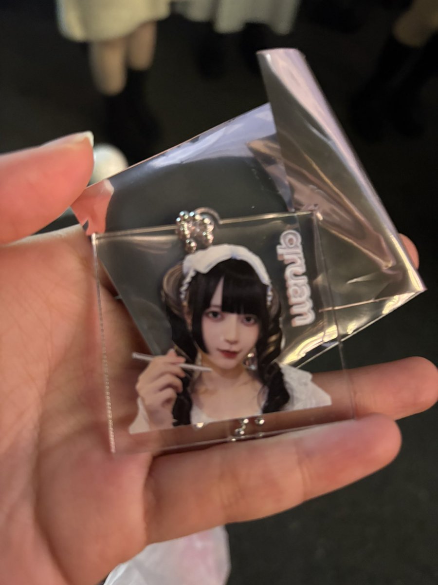 まかまか tweet media