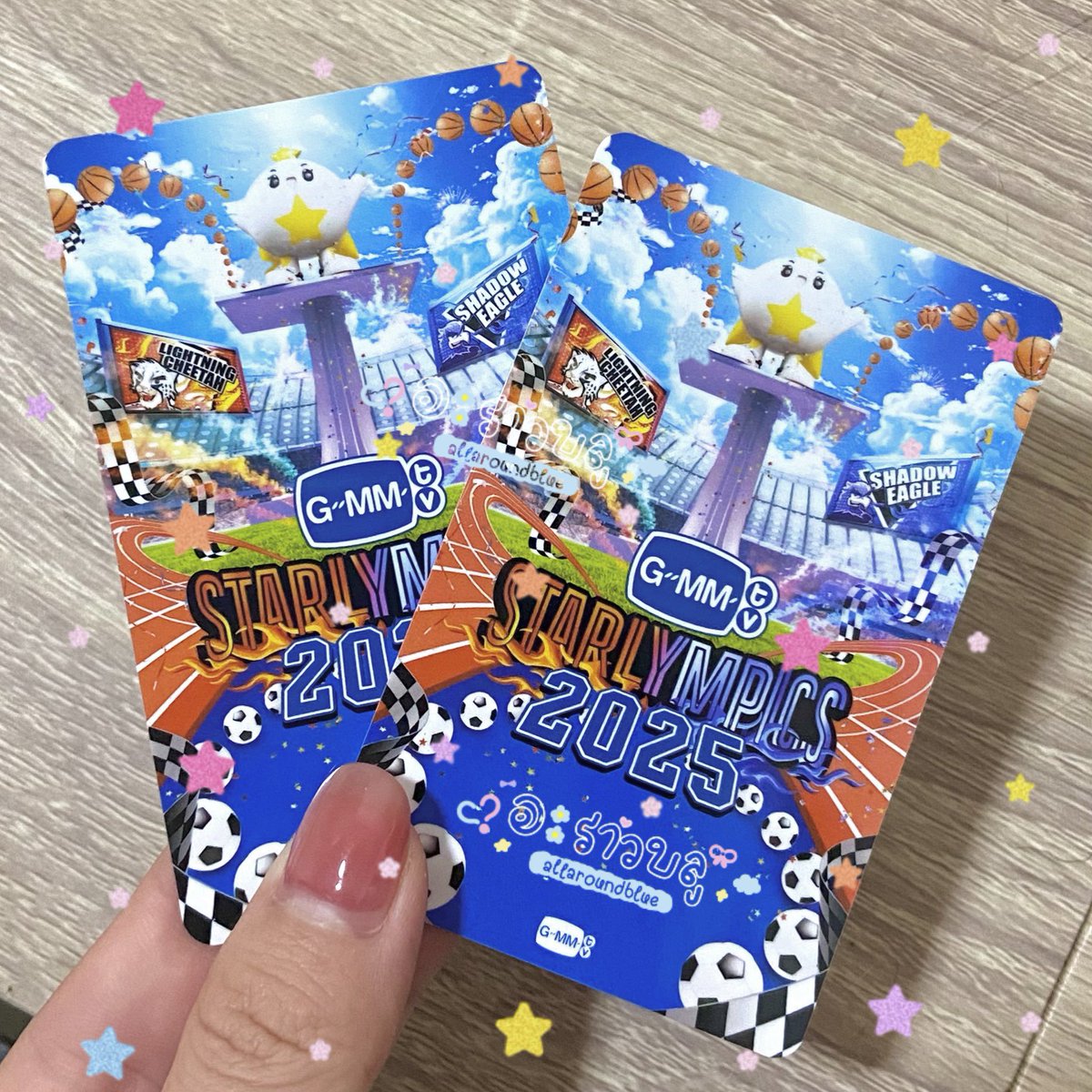 allaroundblue's tweet image. ปีนี้ได้นั่งติดกับเพื่อนแล้วㅠㅠ ขอบคุณคุณชิบชิบมากๆนะคะที่เป็นธุระให้ คอยอัพเดทให้กันตลอดเลย ขอบคุณที่สานฝันพ้มค่าบบ✨💖

#ticbychib