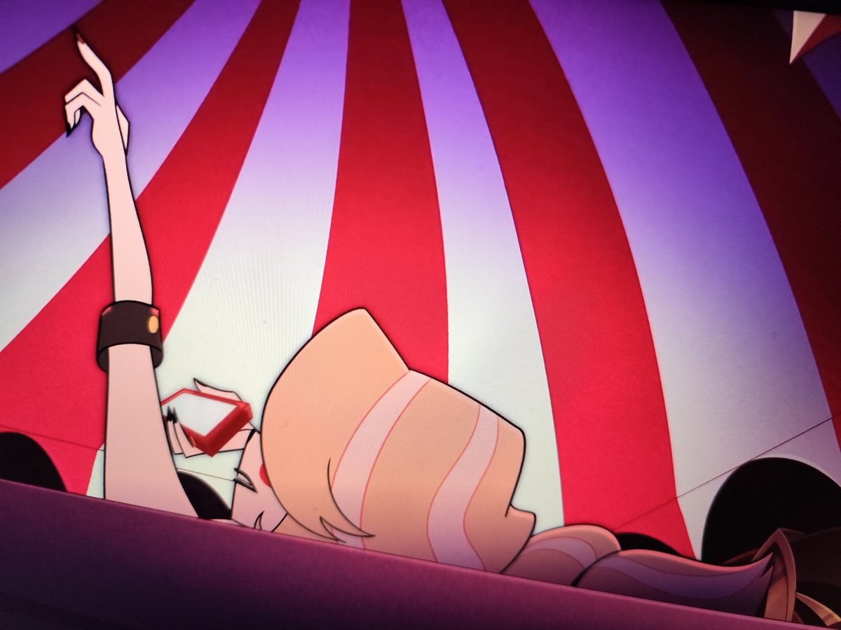 Хазбин отель украл дизайн маслёнки😡