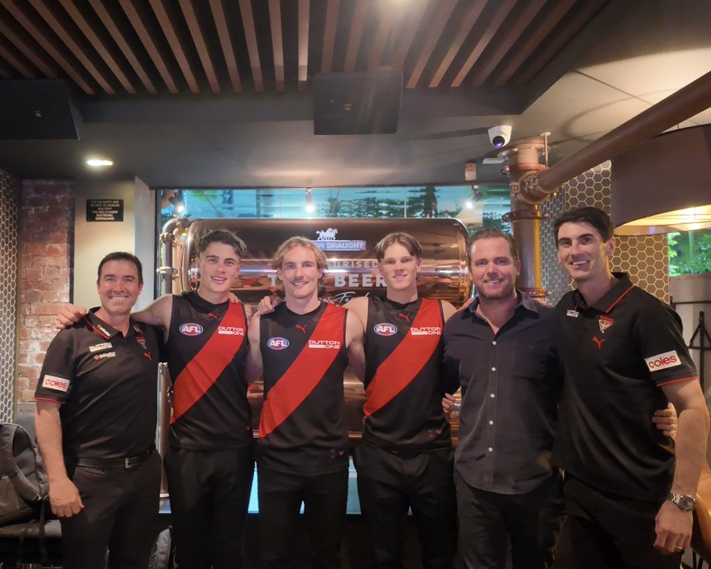 Essendon FC tweet media