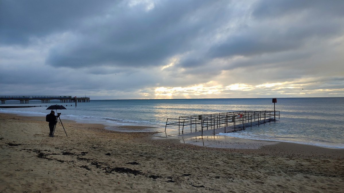 _michaelhartley's tweet image. Gm 

5am start to finally meet these two nft photographers

@MickMcC_Photos (pictured) 
@PKilleenPhoto

Banging sunrise too 💯💯