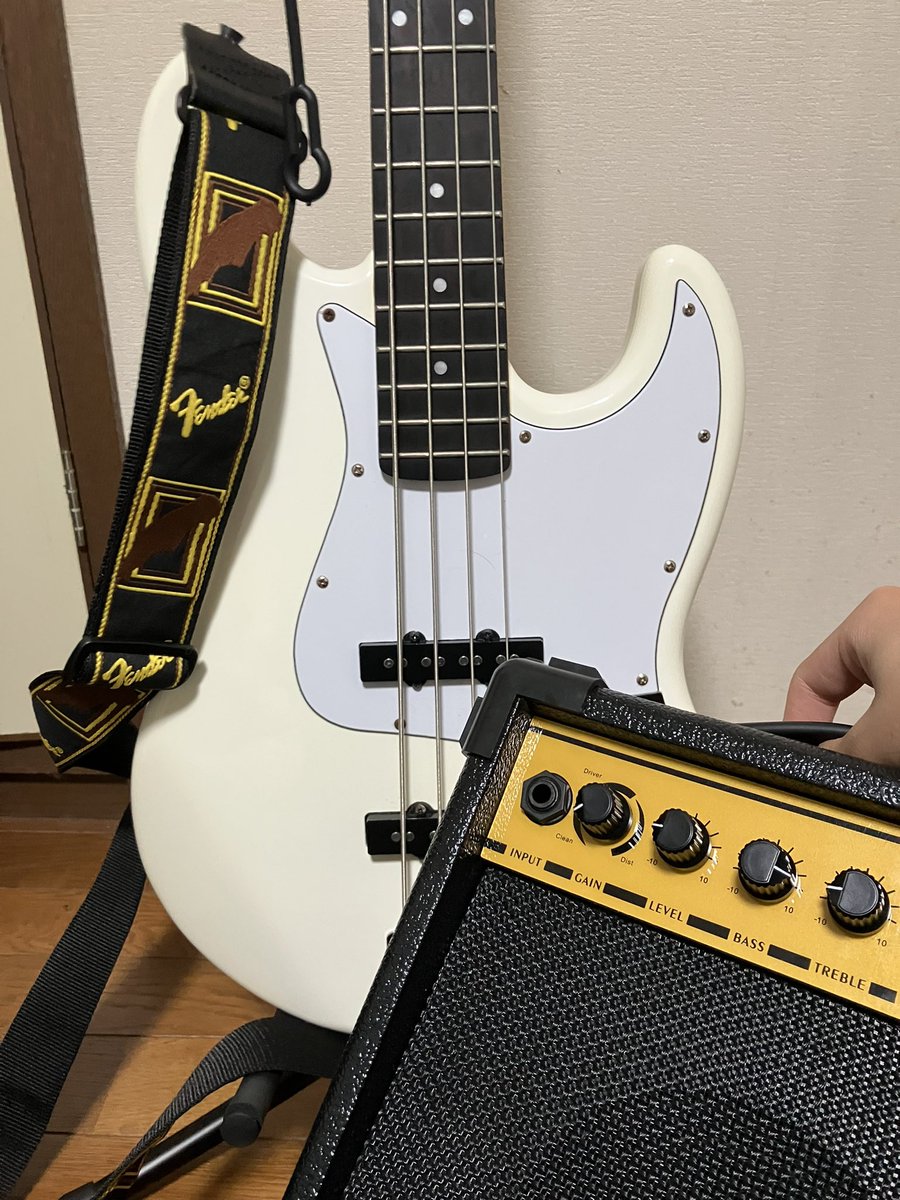 SDGs0920's tweet photo. 千のRockyou!まであと3日！
いや無理やろっていうフレーズもいつの間にか全部弾けるようになってすげえ成長を感じました！本番頑張るぞ！
#千のRockyou!
#千のRockyou!2025 https://t.co/UAZVDDBv1s