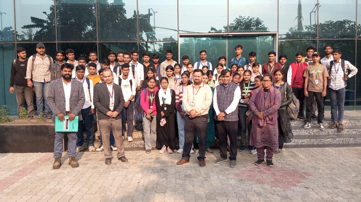 STPI_PATNA's tweet image. Students from the SITYOG Institute of Technology, Aurangabad visited STPI Patna on an industrial visit, wherein they gained valuable insights about various initiatives of STPI.   #STPIINDIA #StartupEcosystem #Innovation #TechForIndia #STPIStartups @GoI_MeitY 
@arvindtw