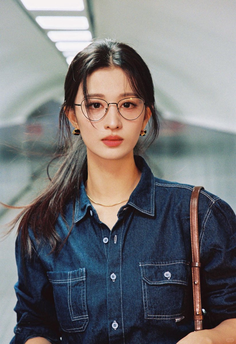 𝟐𝟓𝟏𝟏𝟏𝟗 | Wang Churan XHS Update •Pt.1 