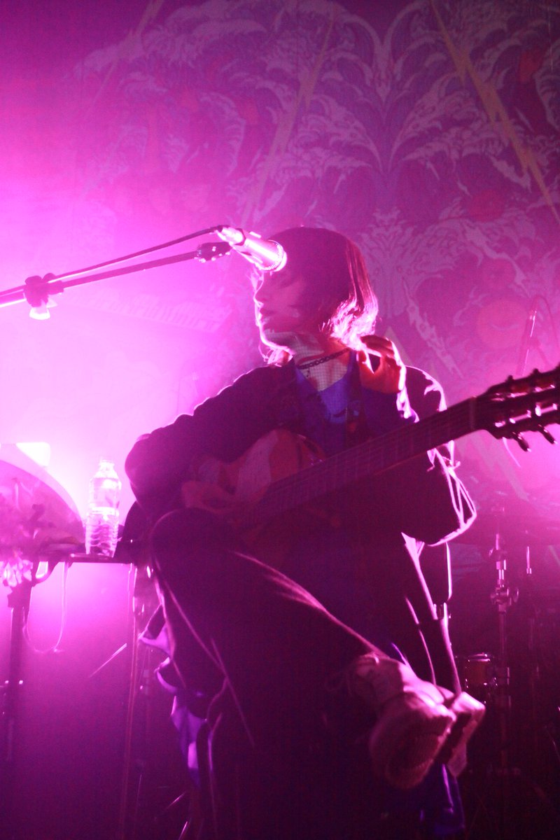 魚住英里奈
11.18.成都
真的好开心能见到鱼鱼
听到了想听的歌，太幸福啦~
永远期待着下次见面~🐟💕😘