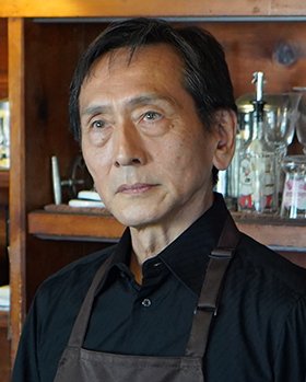 grapefish385's tweet image. 中丸新将さんはもう覚えたが、
#矢島健一 さんは何度調べて覚えても
一晩寝たら忘れてる🐔

#相棒 season 24  
６話『ティーロワイヤル』
殺人の痕跡が完全に消される
他人のトラブルに介入し、
手段もいとわず利益を得る事件師vs
特命係の頭脳戦開幕！
知恵と知恵の攻防に勝利するのは
#相棒24