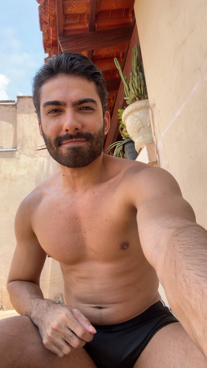 HalissonM2's tweet photo. De uns dias aí ☀️🚿 https://t.co/H993kEURX8