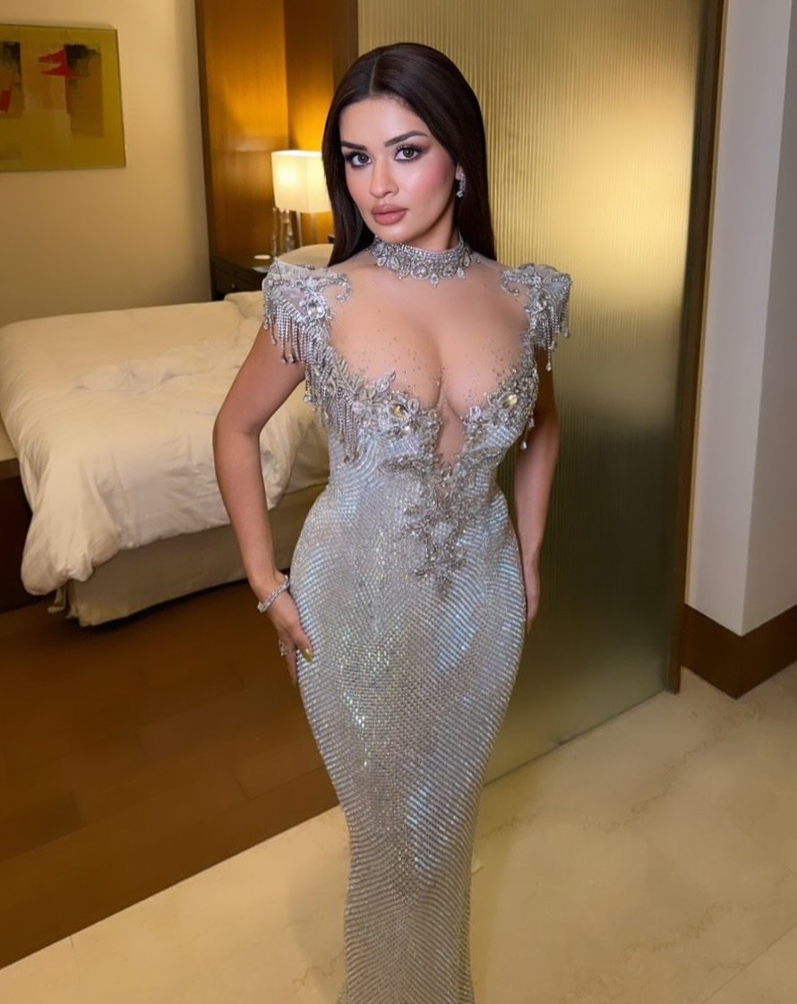 G6HlEJSbAAAix9A?format=jpg&name=medium