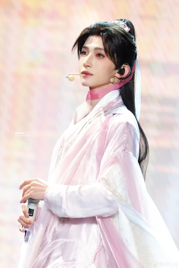 G_Charlie_Liuyu's tweet image. I see no difference👀🐈💗
Cr. viui_re

#LiuYu #刘宇 #リュウユ
#리우위 #หลิวอวี่ #LưuVũ