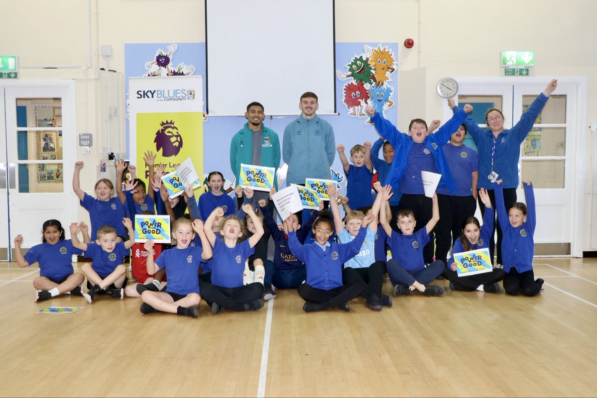 SBitC_CCFC's tweet image. SCHOOLS | The Education team have been on the road delivering Anti-Bullying workshops as part of the #PLPrimaryStars programme to partner schools 📚✏️ Raising awareness of the impact of bullying and who to talk to for support 🩵

Yesterday was a special workshop at @WLPSchool…