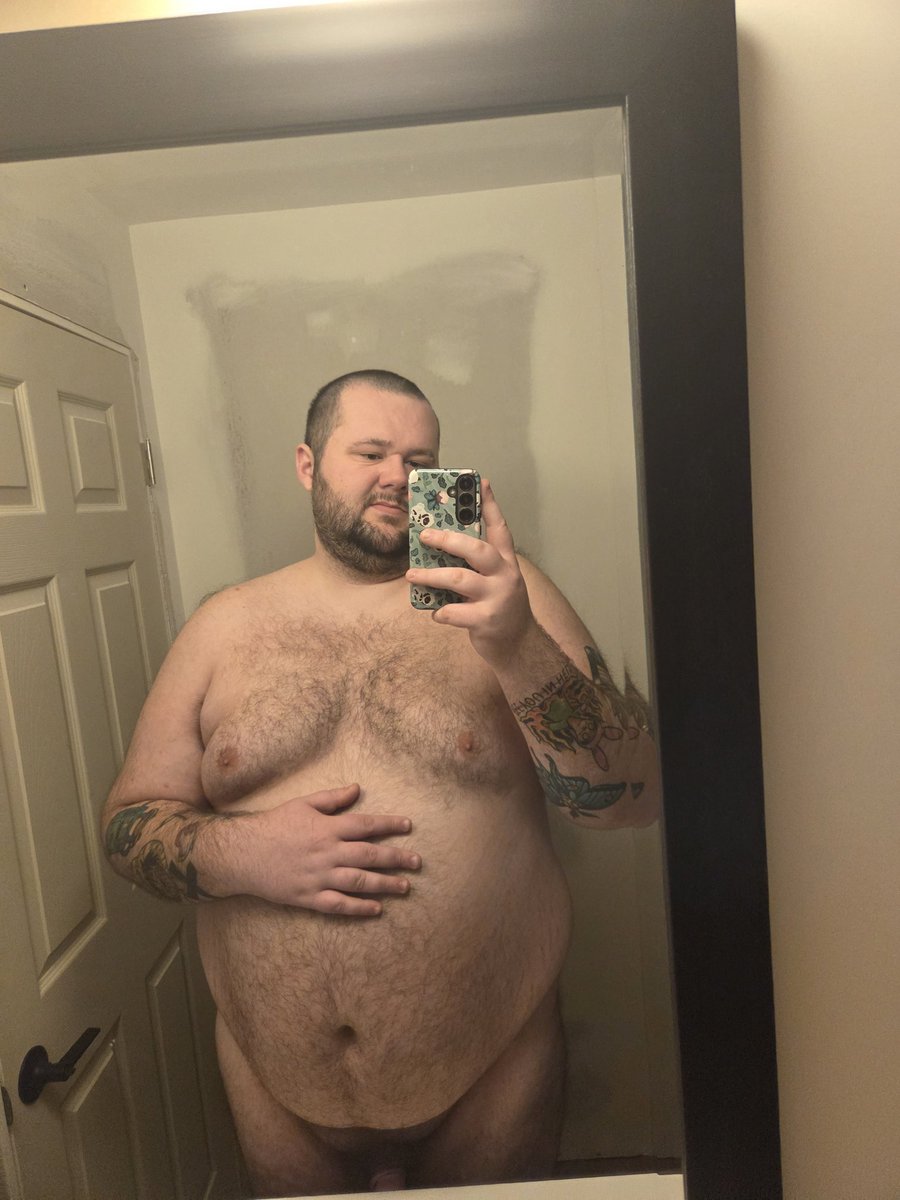 luke 🐷 tweet media