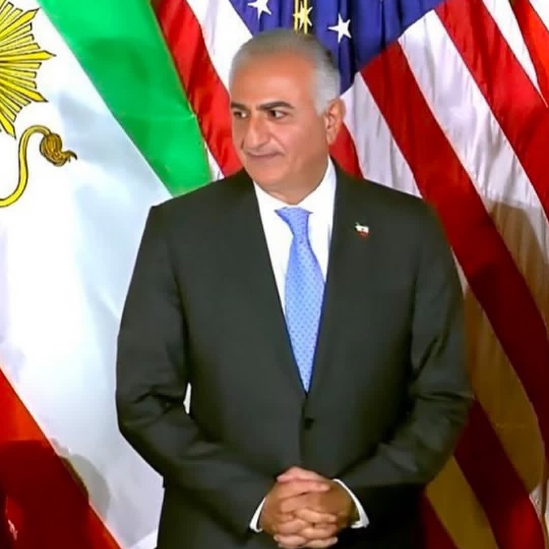 AminBehroozi2's tweet image. روز مرد رو شادباش میگم به کسی که شب و روز، هرلحظه به فکر آزادی ایران وایرانیه کسی که تلاش میکنه زندگی که ما لایقش هستیم رو برگردونه.
او نماد شجاعت وایستادگی است.
#KingRezaPahlavi