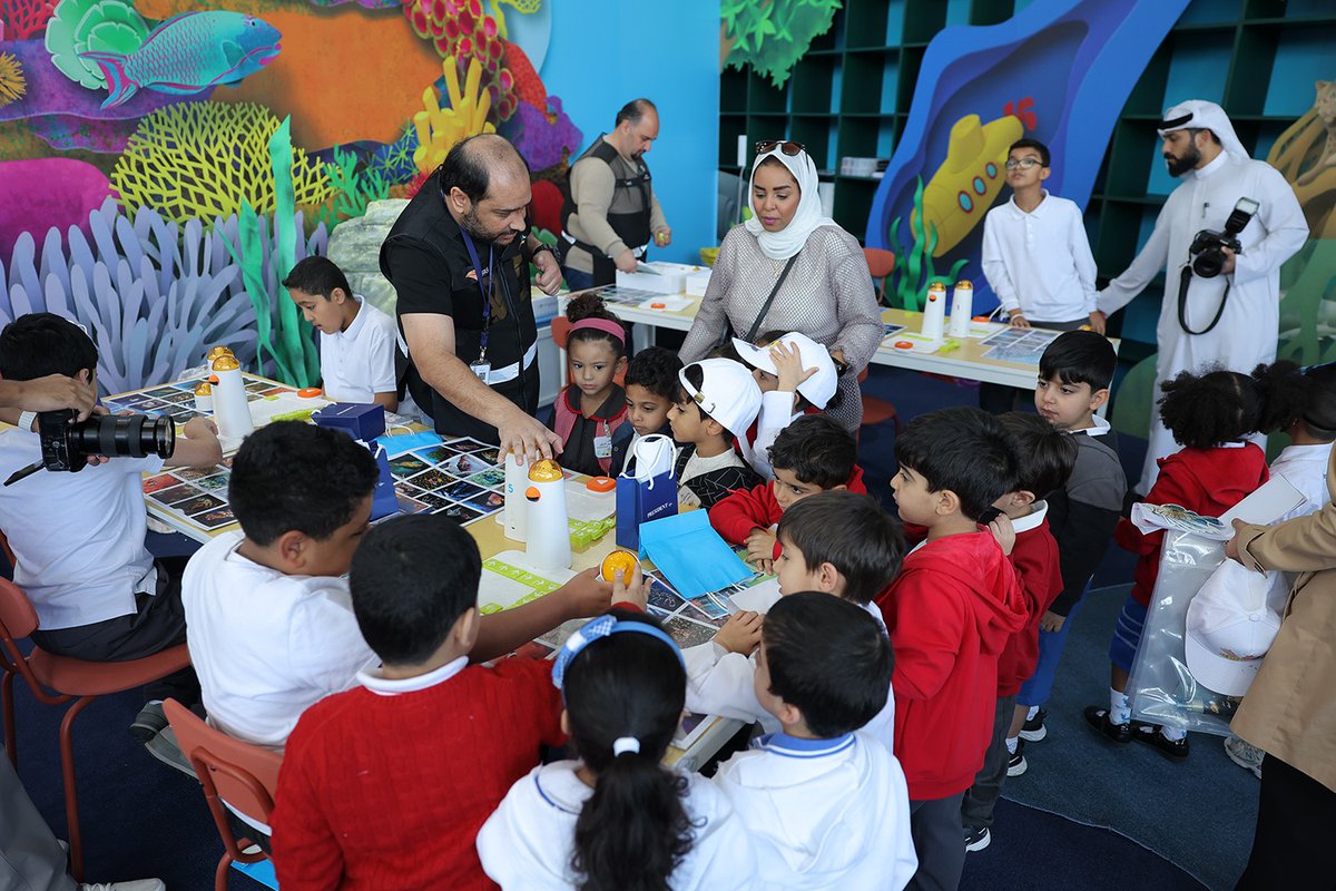 Image for the Tweet beginning: وزير «الإعلام» عبدالرحمن المطيري يفتتح