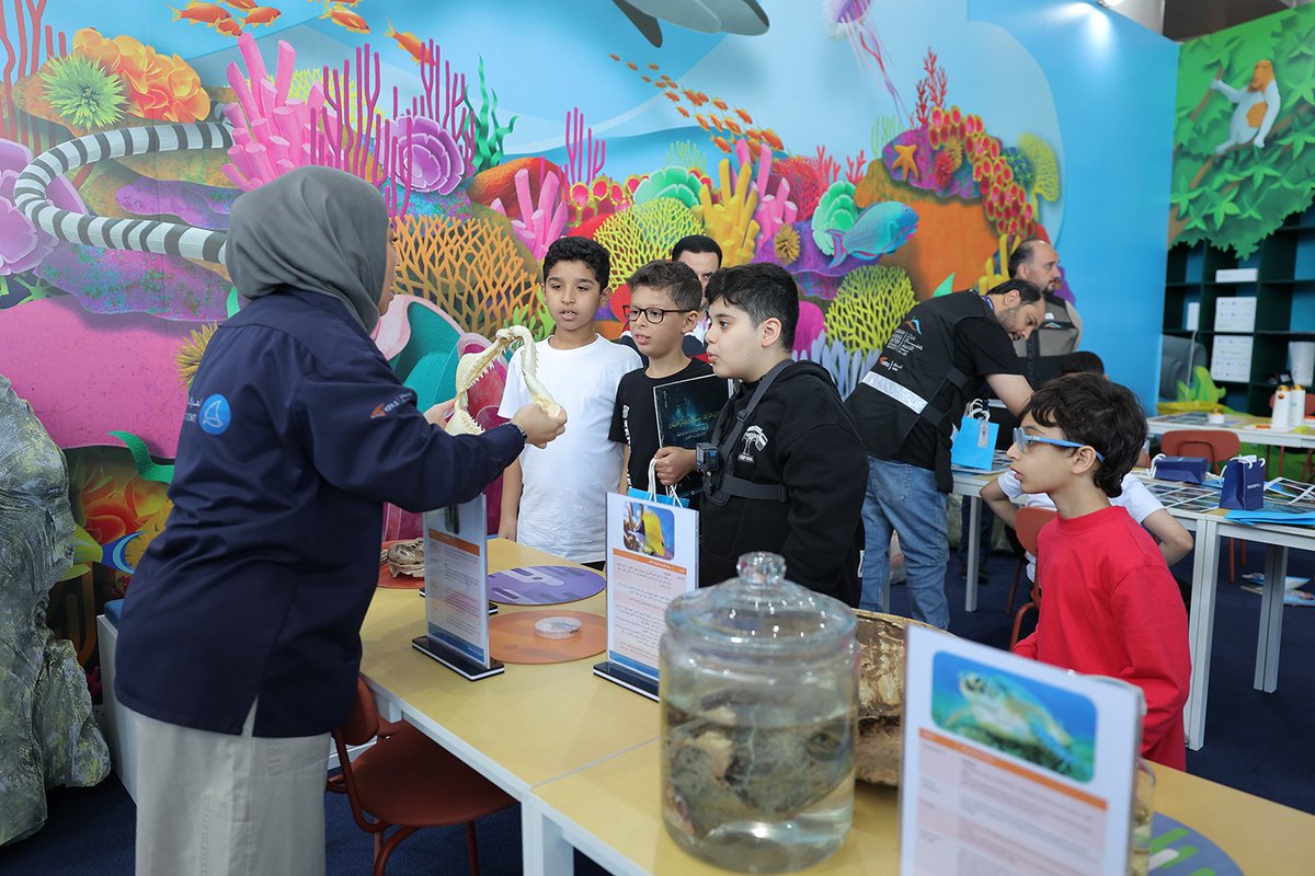 Image for the Tweet beginning: وزير «الإعلام» عبدالرحمن المطيري يفتتح