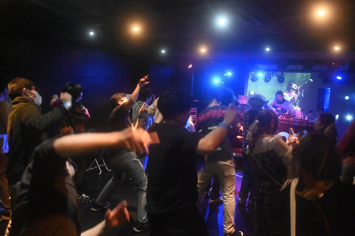 shinikake_k's tweet photo. #nut2 11/3にご来場いただいた皆さま向けに、@dyunpe 謹製、イベントフォトアップしました!
https://t.co/En1lAy0gFj
会場タイムテに記載のパスワードでご参照ください!
画像面でも懐かしんでいただければ幸いです!
来られなかった方向けには、演者以外の顔写ってないやつお裾分けしますね>w< https://t.co/I3vXMWUhKJ