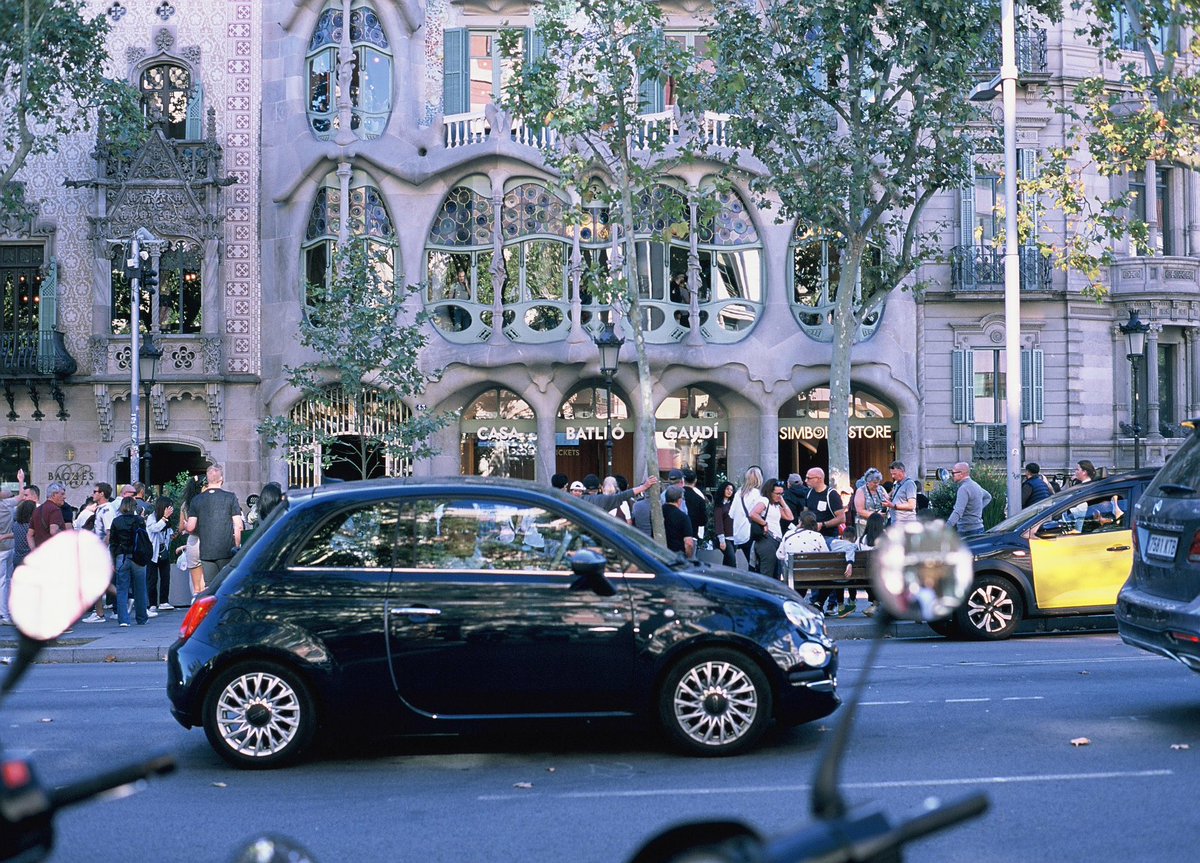 rdespressolab's tweet image. これが今や禁忌とされているリバーサルフィルムかあ。
FUJICHROME Provia 100F
色味がデジタルみたい！
だけど、1枚200円すんのよなあ😂