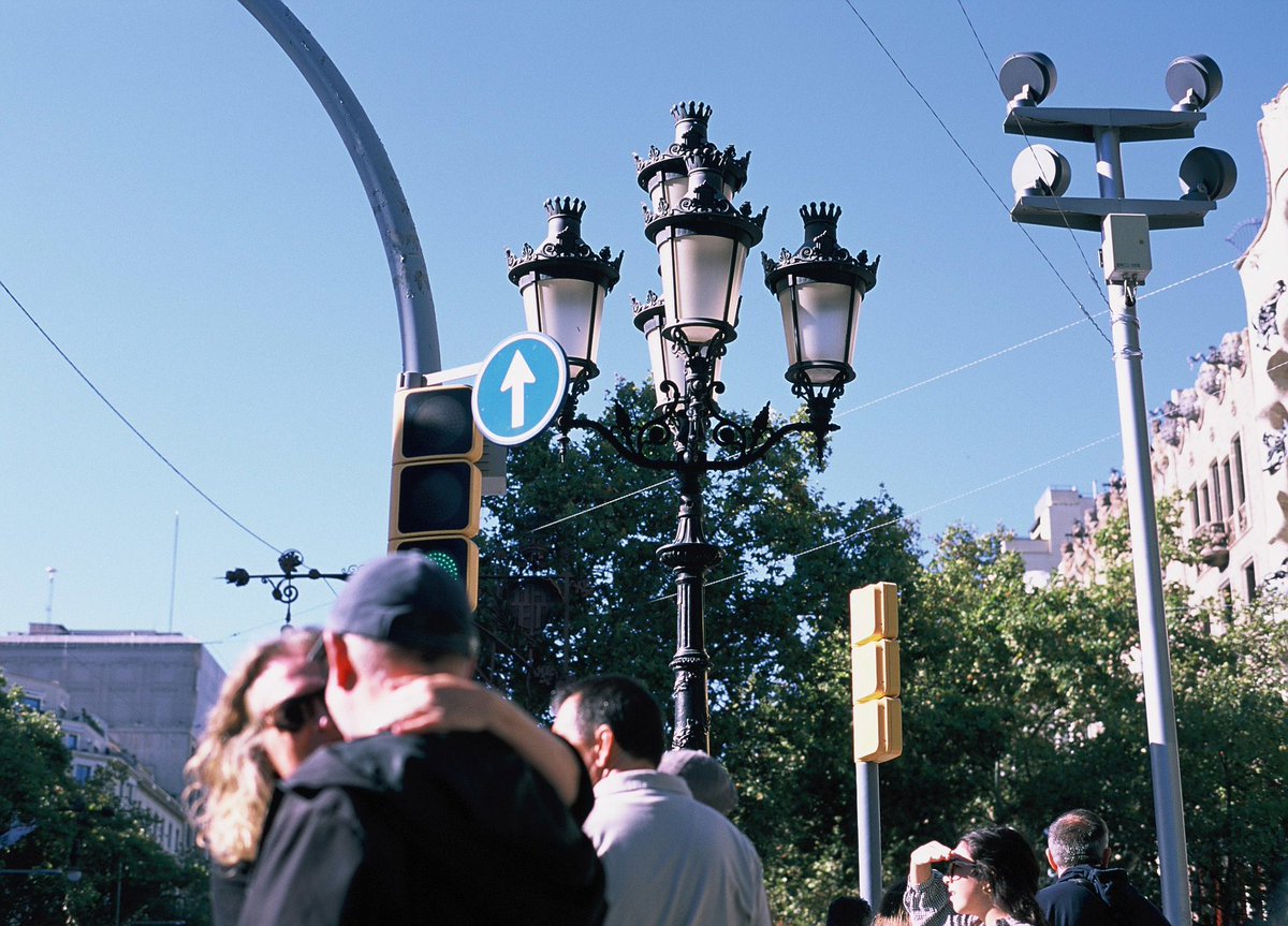 rdespressolab's tweet image. これが今や禁忌とされているリバーサルフィルムかあ。
FUJICHROME Provia 100F
色味がデジタルみたい！
だけど、1枚200円すんのよなあ😂