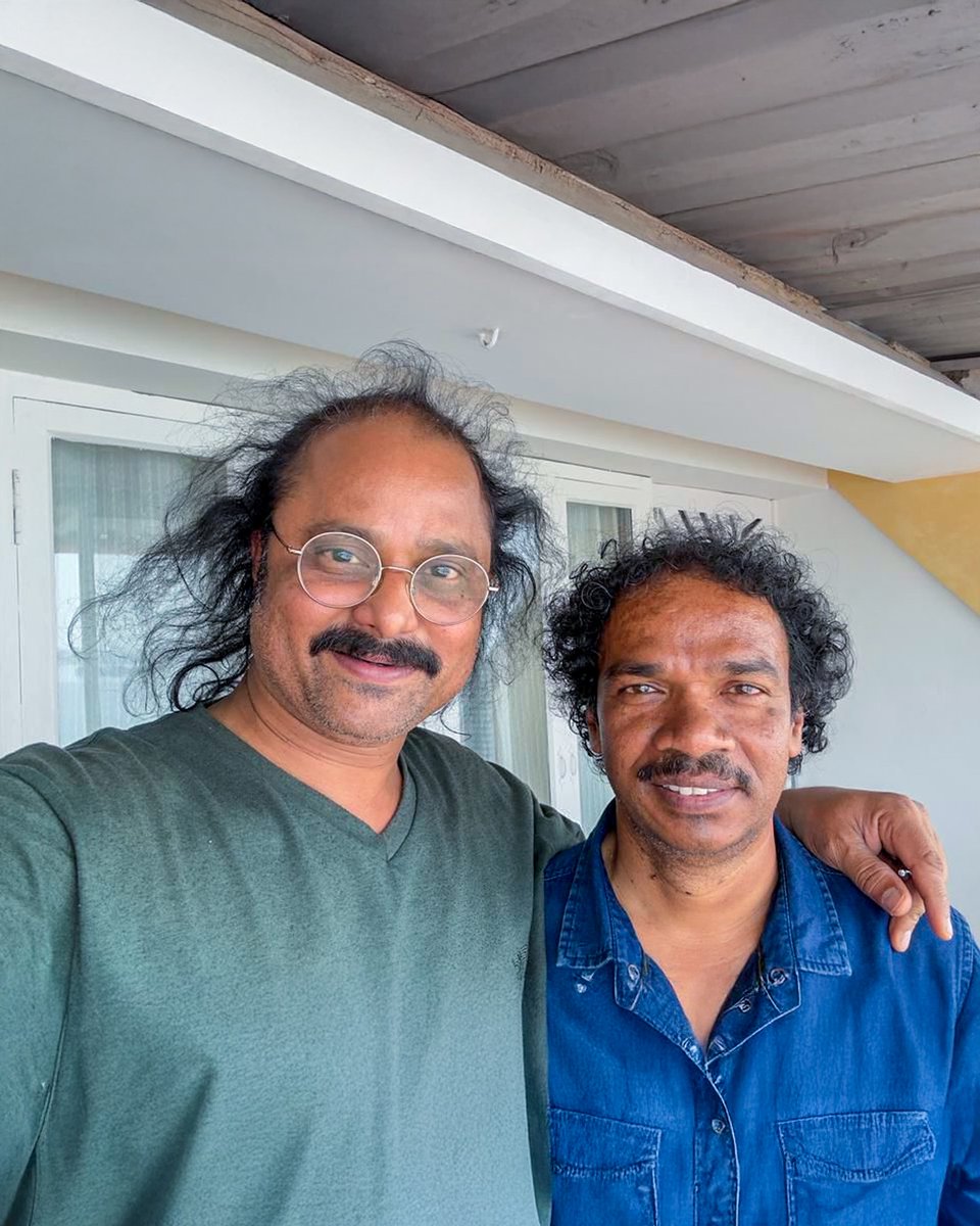 polyvarghese's tweet photo. It is with a heavy heart that I share the passing of Dr. @nareshmadgaonkar For the past 20 years, he has been an inseparable part of my musical journey, performing with me across India in countless concerts.
#drnareshmadgaonkar #tribute #restinpeace #musicallegend #santoormaestro https://t.co/HajksC74m2