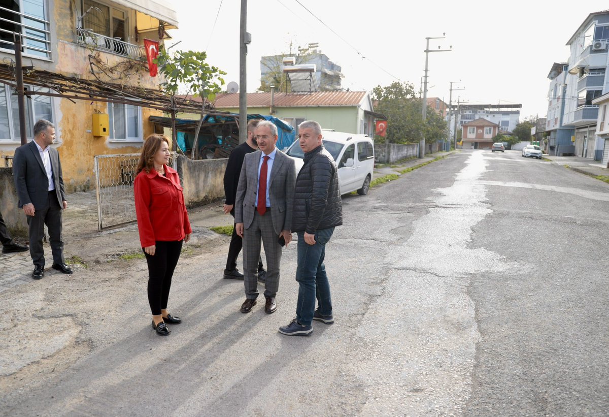 📍Hasbahçe Mahallemizdeyiz.. 

📌  Hasbahçe Mahalle Muhtarımız Sn. Sunay Kocaman ve eşi Metin Kocaman ile birlikte mahalle sakinlerimiz ile bir araya geldik. Eksikleri yerinde tespit ederek, incelemelerde bulunduk.