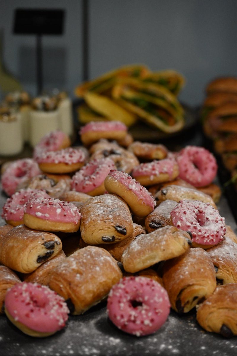 hardwear_io's tweet image. Who knew pausing could be this productive? 🥐💡

At #hw_ioNL2025, even a simple break turns into a mini think tank — networking, laughter, and inspiration flowing as freely as the espresso.

Schedule: hardwear.io/netherlands-20…

#hardwaresecurity #hardwaretraining