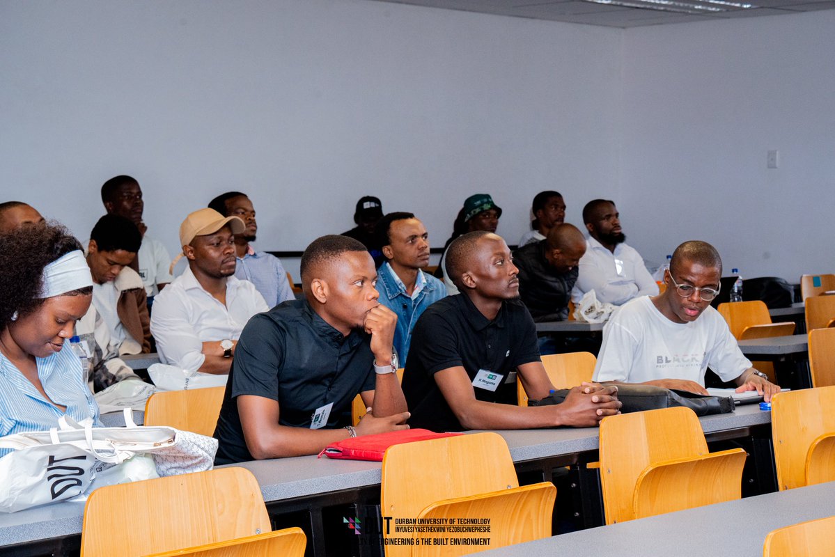 DUT_EBE's tweet image. The Department of Electronic and Computer Engineering successfully hosted its annual Research Day, bringing together students, academics, and innovators to showcase cutting-edge research and celebrate advancements in the field.

#dutebe #thefutureliveshere