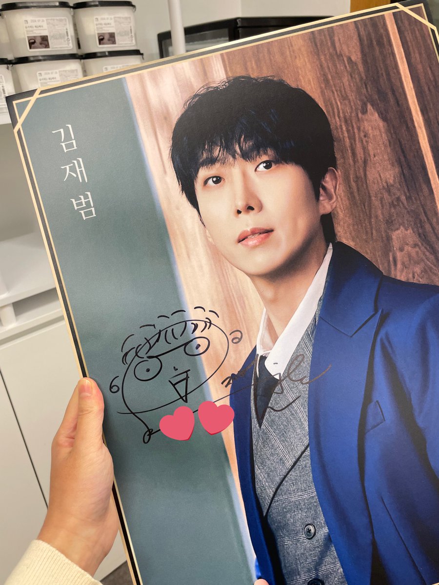 yume7633000's tweet image. 럭드 당첨됐어요