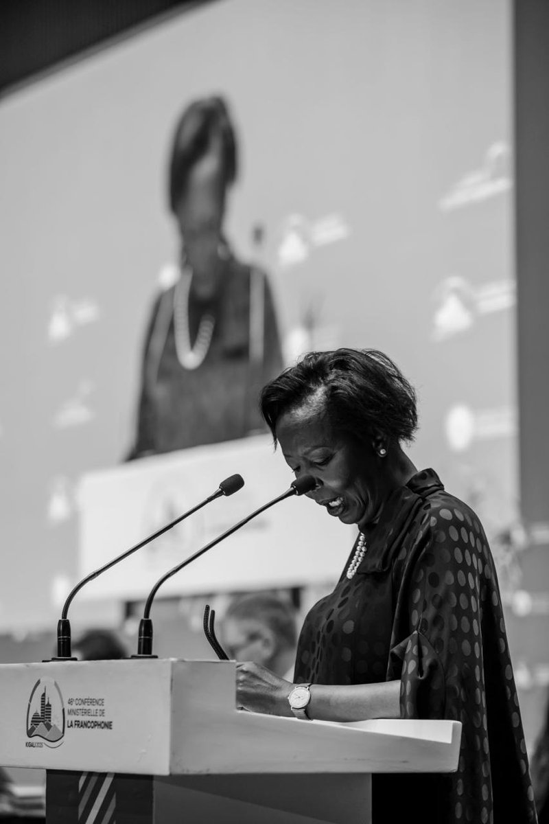 OIFrancophonie's tweet image. La Secrétaire générale de la #Francophonie, @LMushikiwabo, a, dans son allocution d’ouverture de la #CMF46, remercié les autorités rwandaises pour leur accueil chaleureux et la qualité de l’organisation de cette session.

Elle a évoqué quelques réalisations phares de l’OIF et…