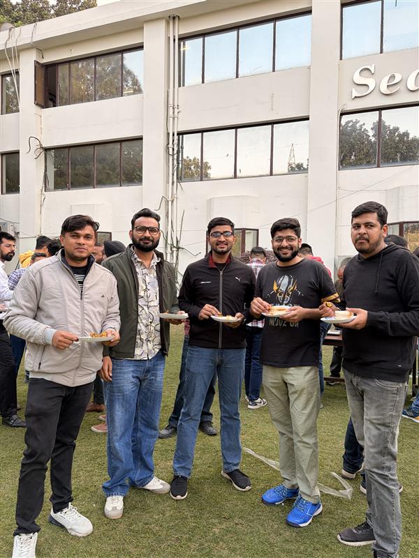 Seasiainfotech's tweet image. A day to appreciate the men who show up with commitment and positivity, every single day. 💼💙

#MensDay2025 #OfficeCulture #TeamSpirit #Gratitude