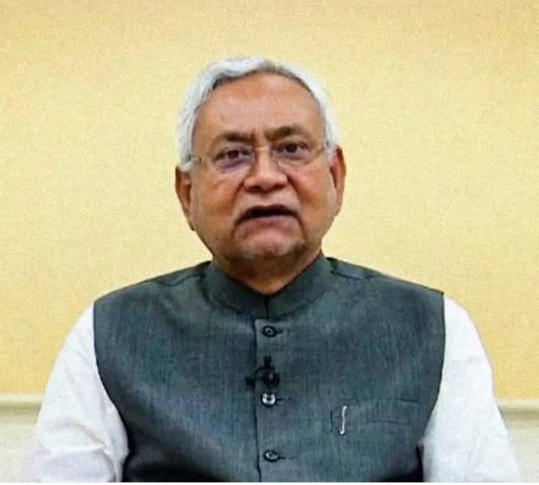 dileeppatelbjp's tweet image. एनडीए विधायक दल का नेता चुने जाने पर पूर्व मुख्यमंत्री माननीय श्री नितीश कुमार जी को हार्दिक बधाई एवं शुभकामनाएं!

यशस्वी प्रधानमंत्री श्री नरेंद्र मोदी जी के मार्गदर्शन और मा. श्री नीतीश कुमार जी के नेतृत्व में बिहार विकास के प्रगति की तरफ और तेजी से अग्रसर होगा।
@BJP4India…