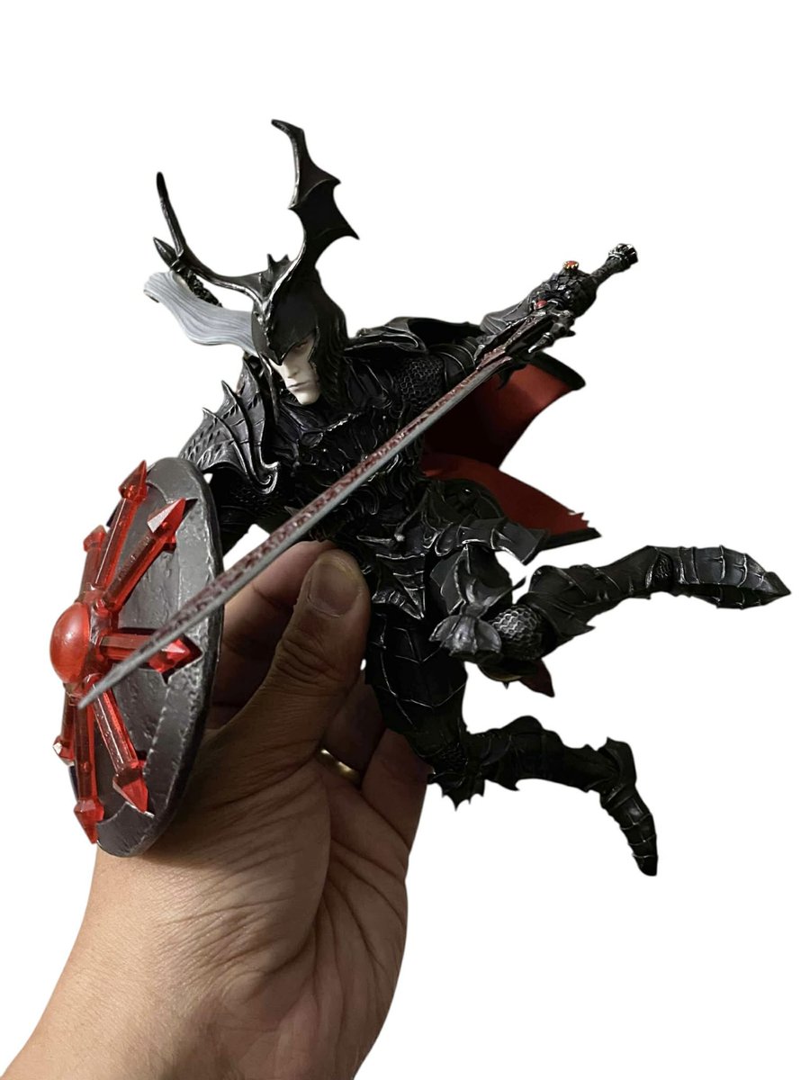 え?まってまってもしかしてコレ、エルリックとストームブリンガー???

