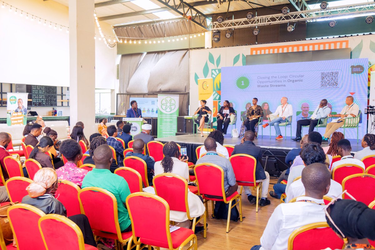 SustainaBizKe's tweet image. At #CEC, we explored immersive sessions turning #circular ideas into real action; from closing the loop on organic waste, to rethinking #food systems through indigenous knowledge, to an #ESG masterclass with TheRockGroup. Global insights. Local solutions.