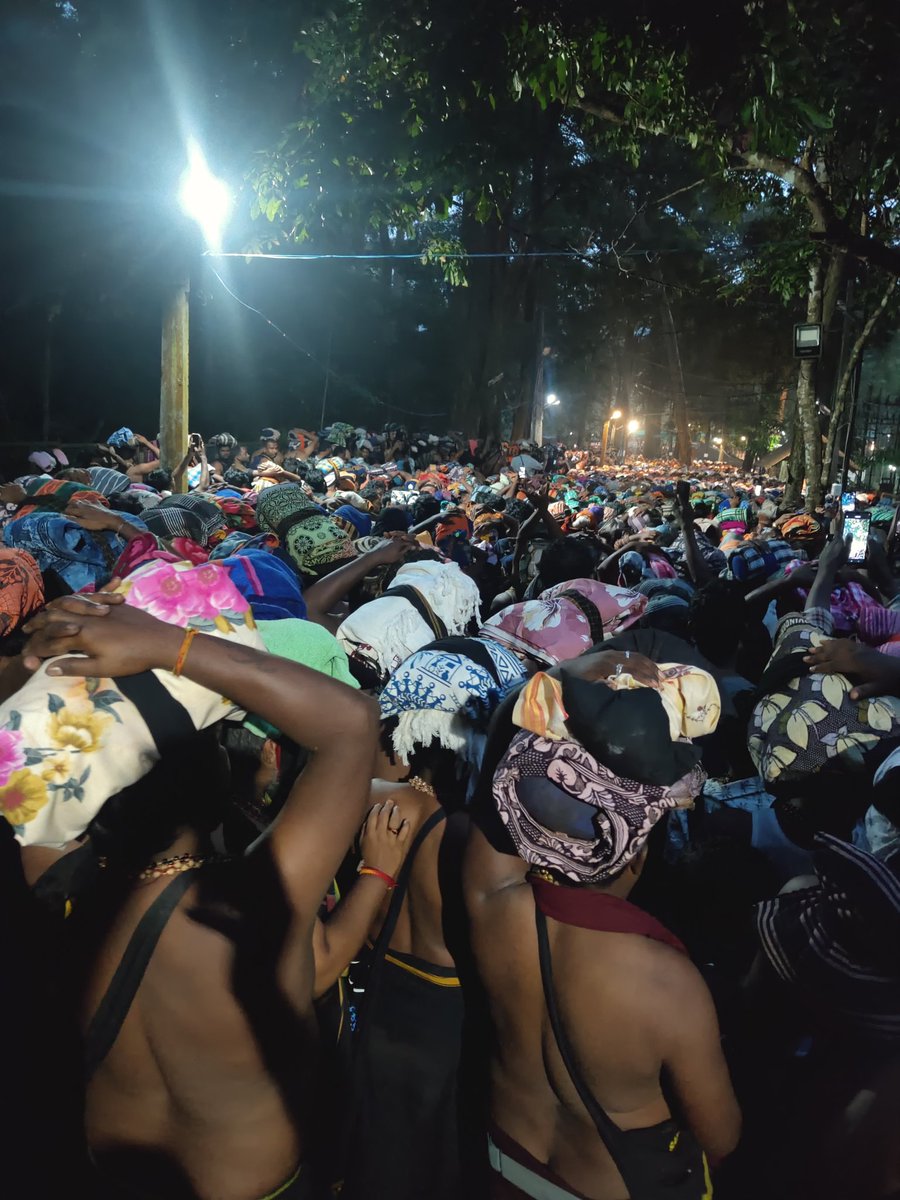 raagscr's tweet image. #TravancoreDevaswomBoard (TDB)does not hav Twitter to raise issues.really don&apos;t knw if they do it purposely.A lot of troubles faced,very bad administration &amp;amp; all devotees struggling day-night without facilities.All lapses in #Sabarimala.wht to say on  #KeralaGovt.@sabarimalatdb