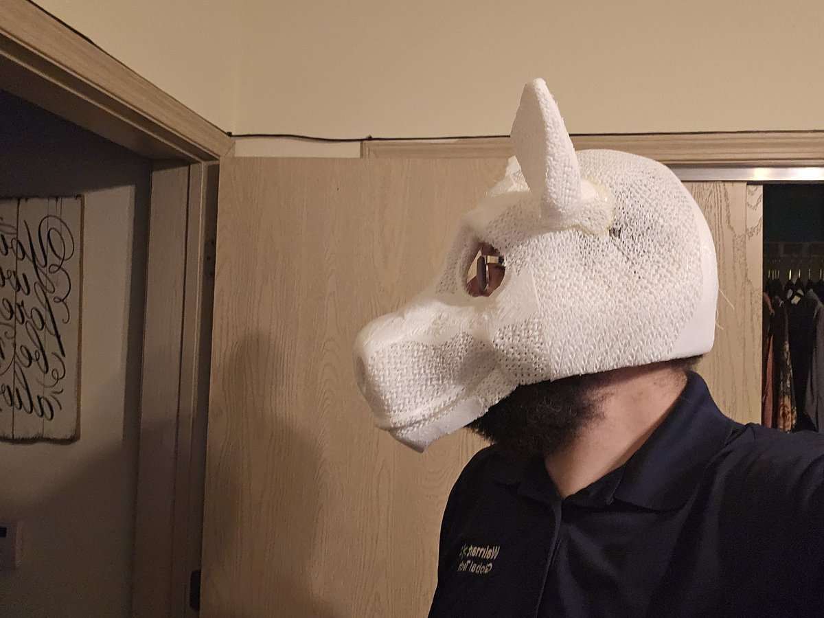 We're almost there. Just gotta antler him up and I'll have a full head base. Bleat!

#furry #fursuit #3Dprinting #deer