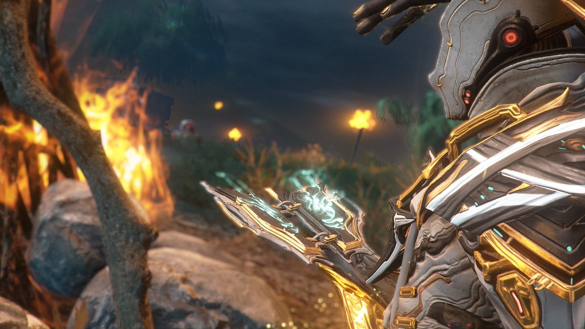 ShatteredBorgo's tweet image. Reading by the campfire...
#Warframe #warframecaptura