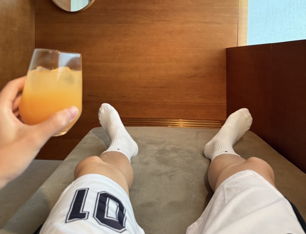 White Boy (@weiting0571) on Twitter photo 