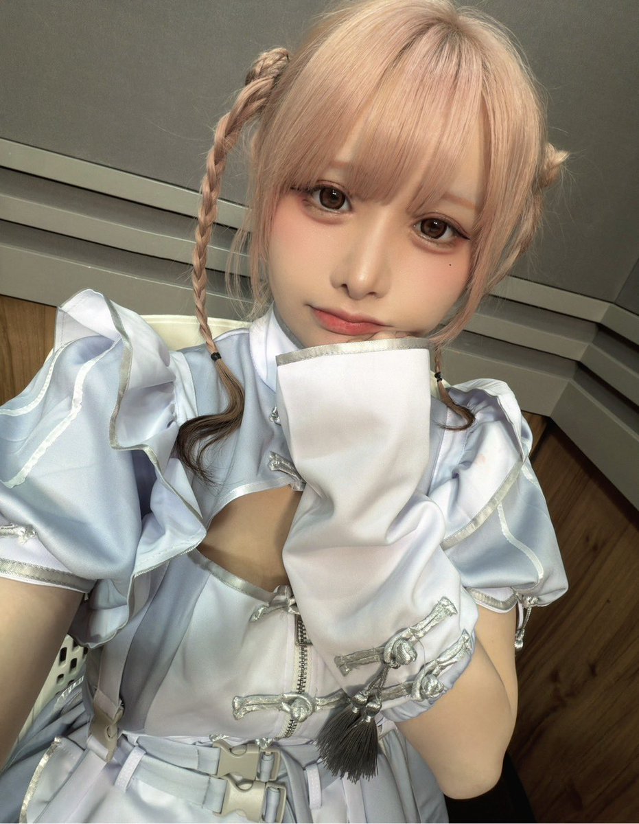 デンちゃん（追跡番号有りの発送限定）さん専用 テレサ・テン 生誕70周年ベストアルバム 2024年5月8日 (水) 発売 - 未