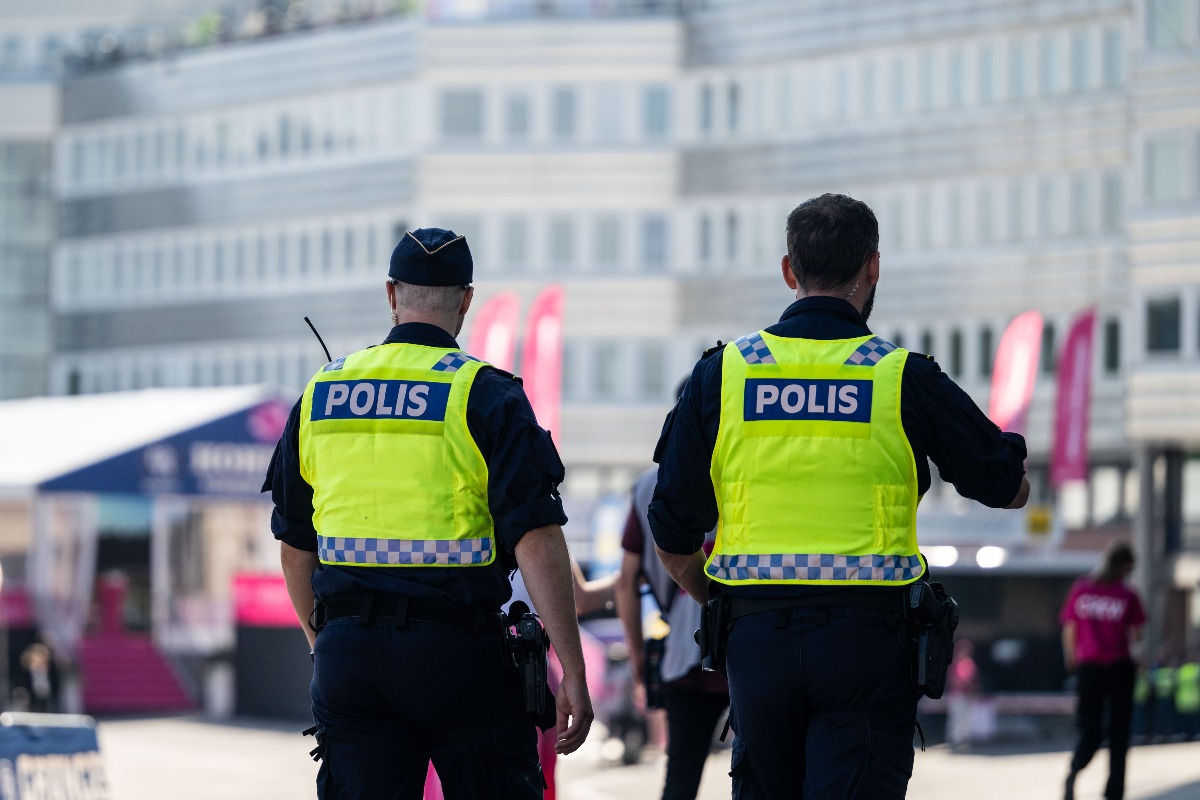 MarioNawfal's tweet image. 🇸🇪 ISIS-LINKED PLOT TO STRIKE SWEDEN&apos;S CULTURE FESTIVAL EXPOSED

An 18‑year‑old with Swedish–Syrian nationality admitted preparing a suicide attack for Stockholm’s Cultural Festival, pledging loyalty to ISIS and assembling explosive devices.

Prosecutors say he filmed a “martyr…