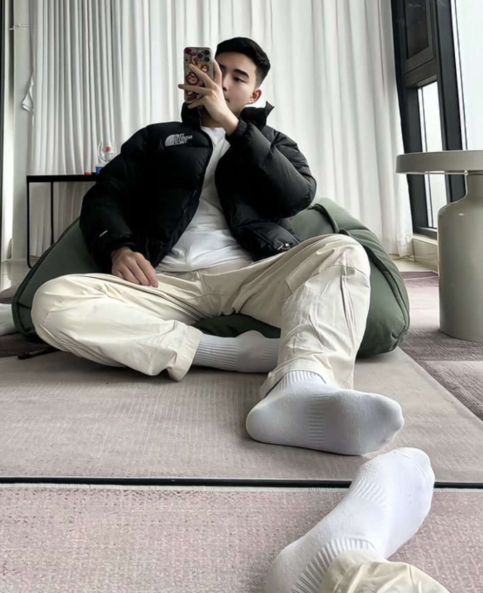 White Boy (@weiting0571) on Twitter photo 