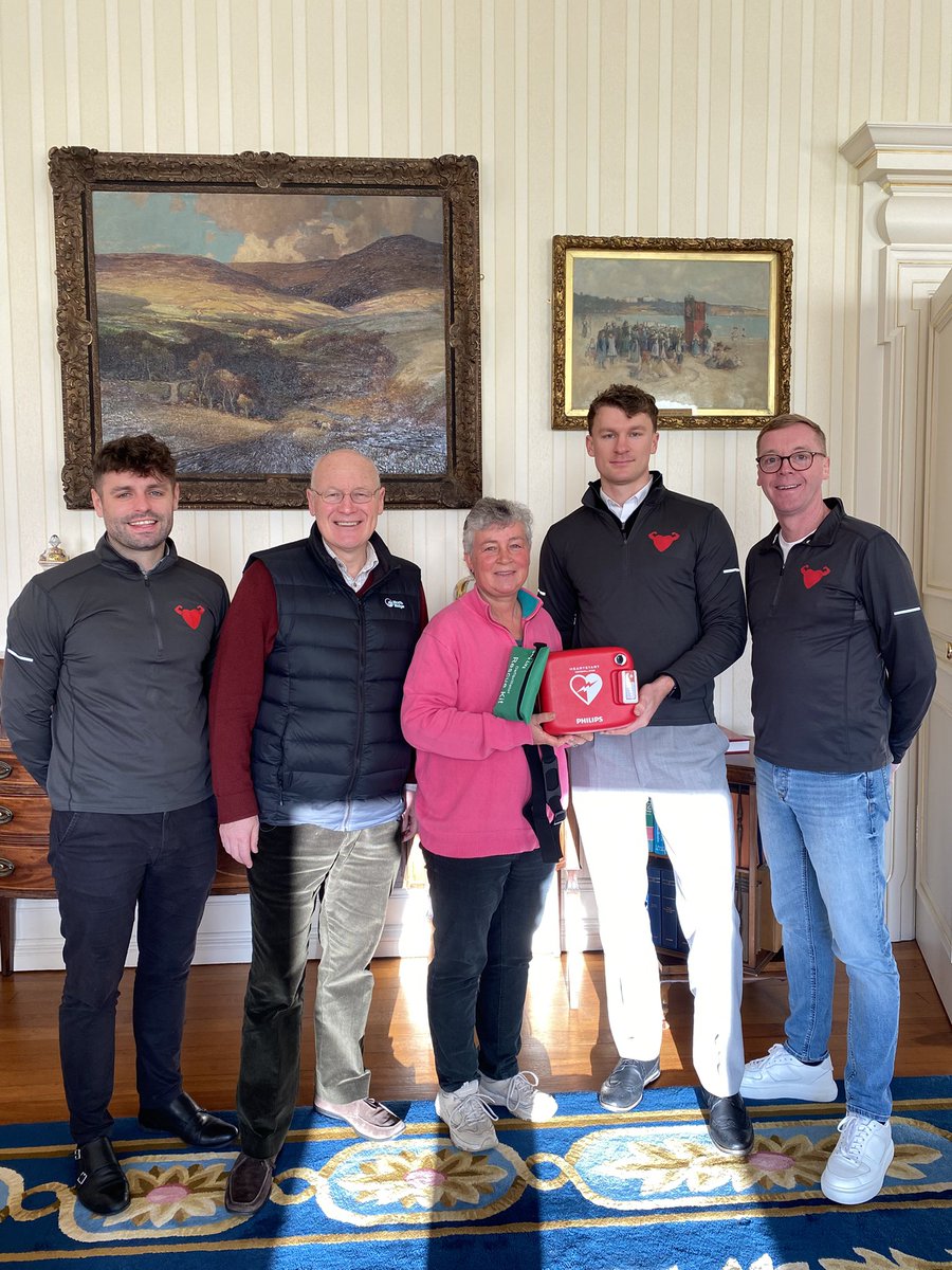 Following a phone call for advice about the defibrillator they house at Government House, it became clear to us that their machine was dated and could do with an upgrade. So today we were delighted to present his excellency Sir John Lorimer and Lady Lorimer with a new machine