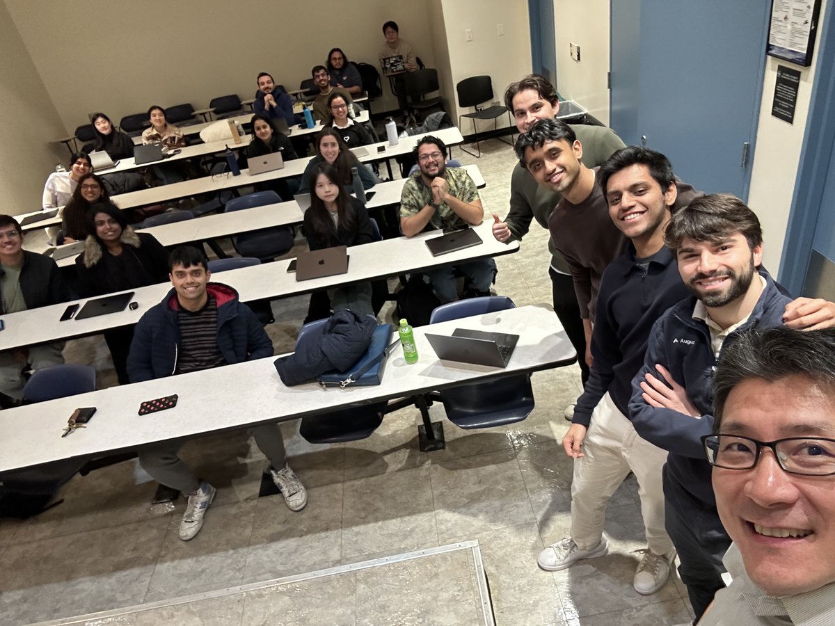 Junfeng Yang tweet media