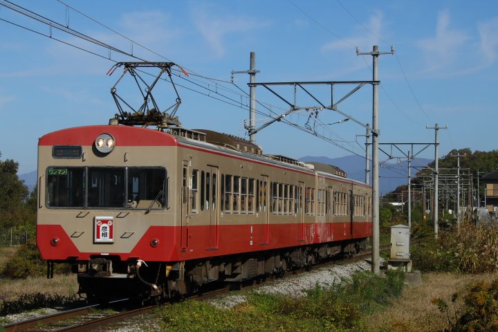 ありがとう

近江鉄道の赤電ラストラン 1日目

先日15日に撮影しました