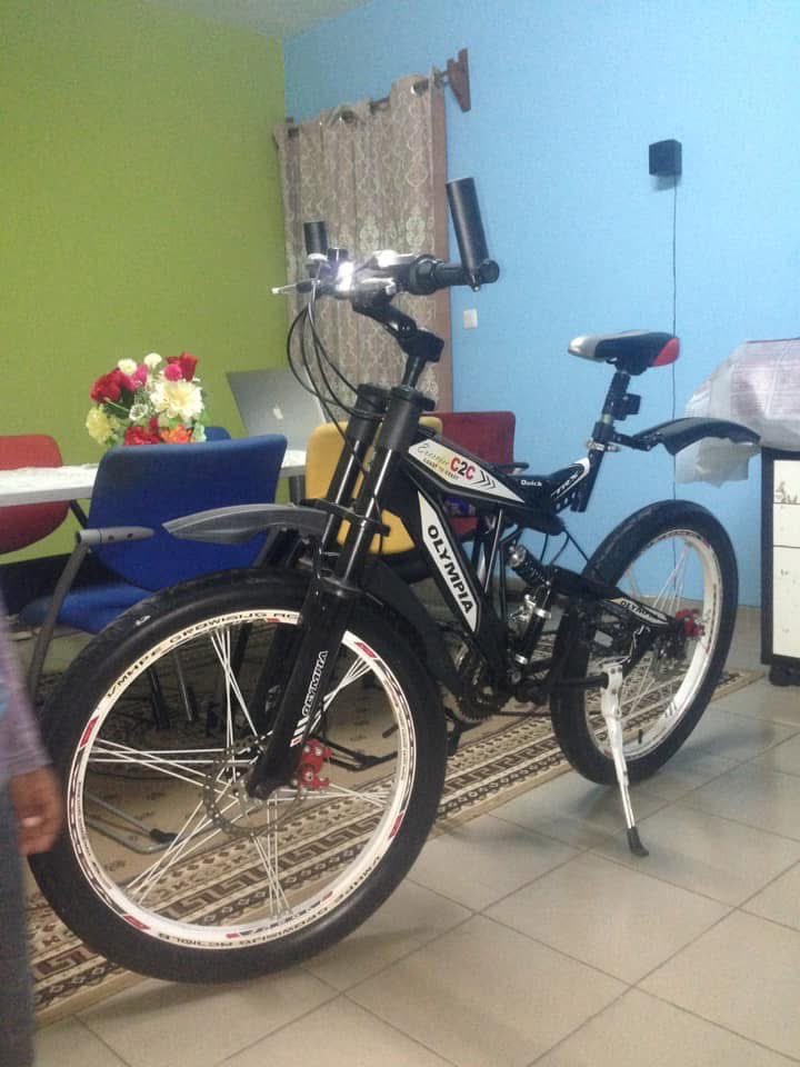 Masee Ma Lon tweet media