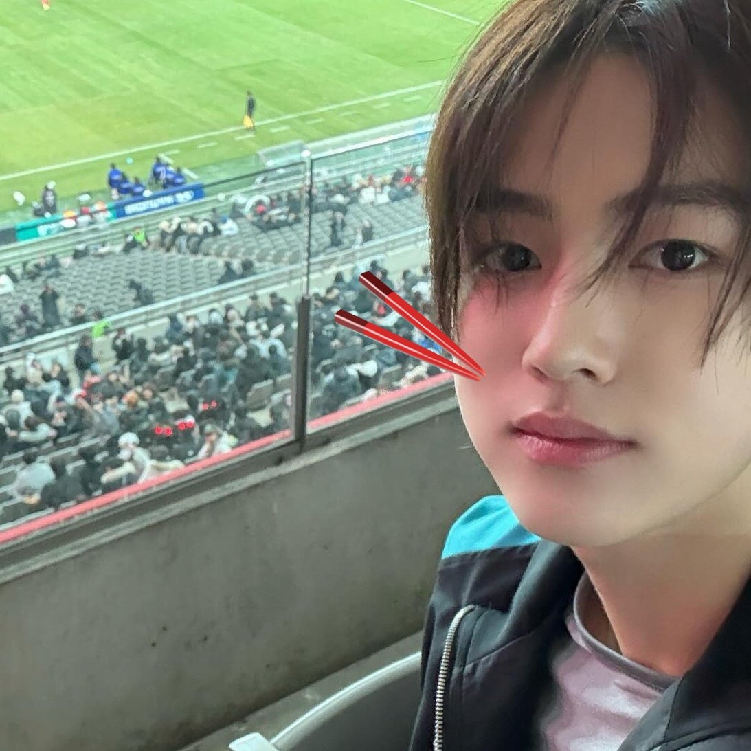 hyeonieverse's tweet image. 