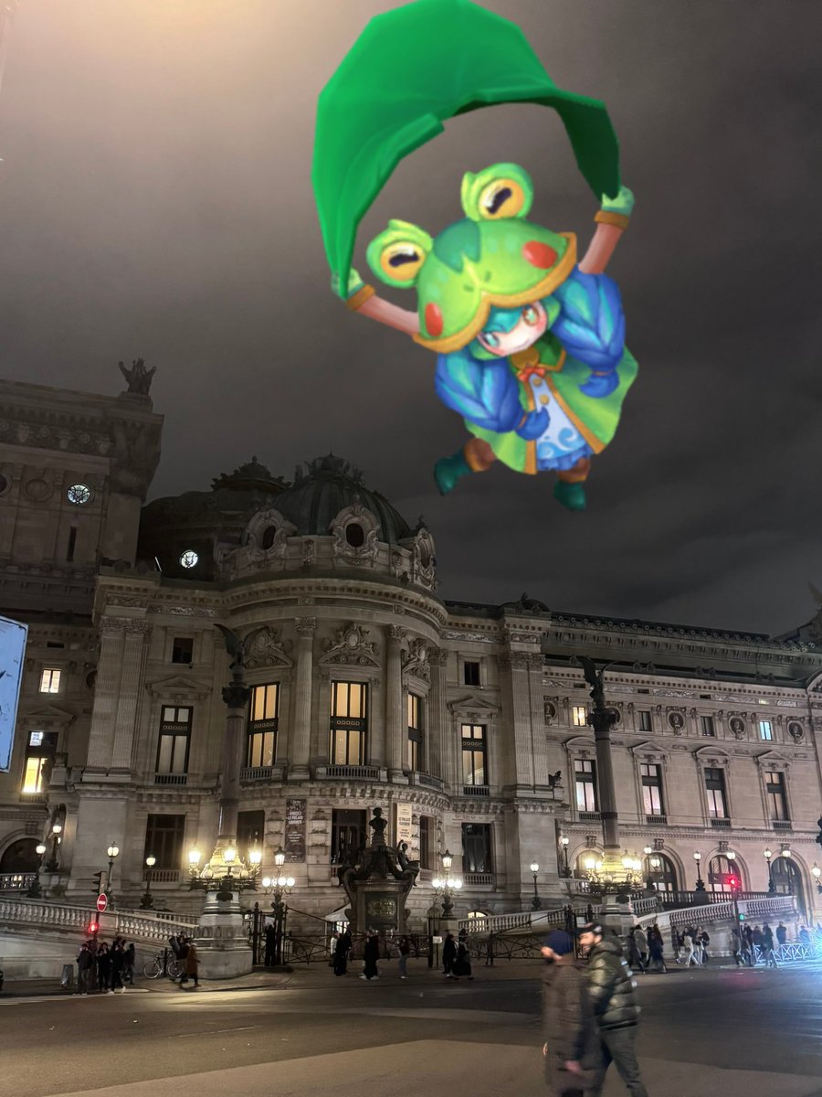 GwenPopstar's tweet image. Froggy Gwen was seen falling from the sky, reports say she is heading towards the Summoner&apos;s Rift!