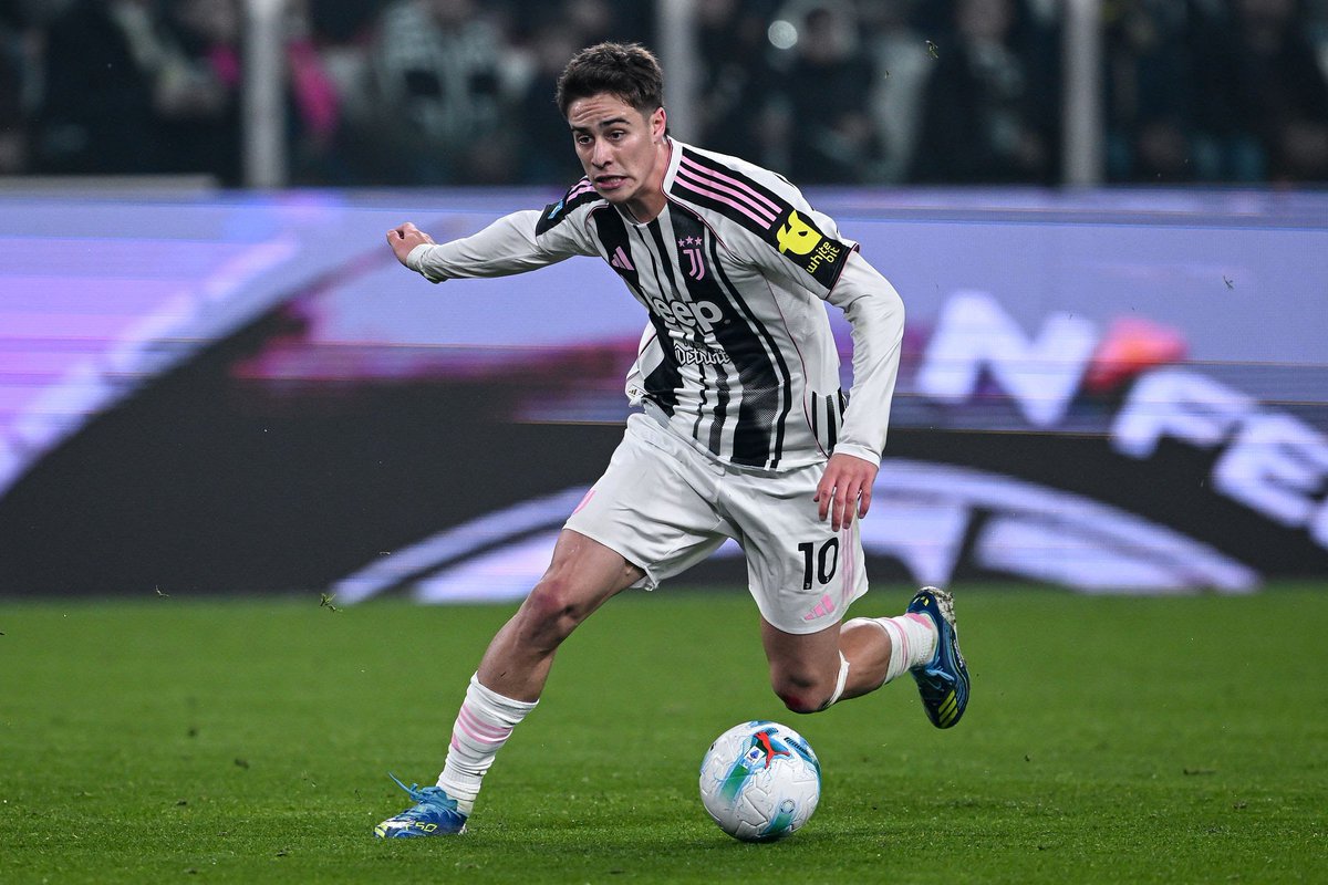 🚨⚪️⚫️ Juventus’ Head of Football Operations Giorgio Chiellini: “We are working on new deal for Kenan Yildiz, so keep calm”.

“The intention from all sides is the same, we plan to continue together”.