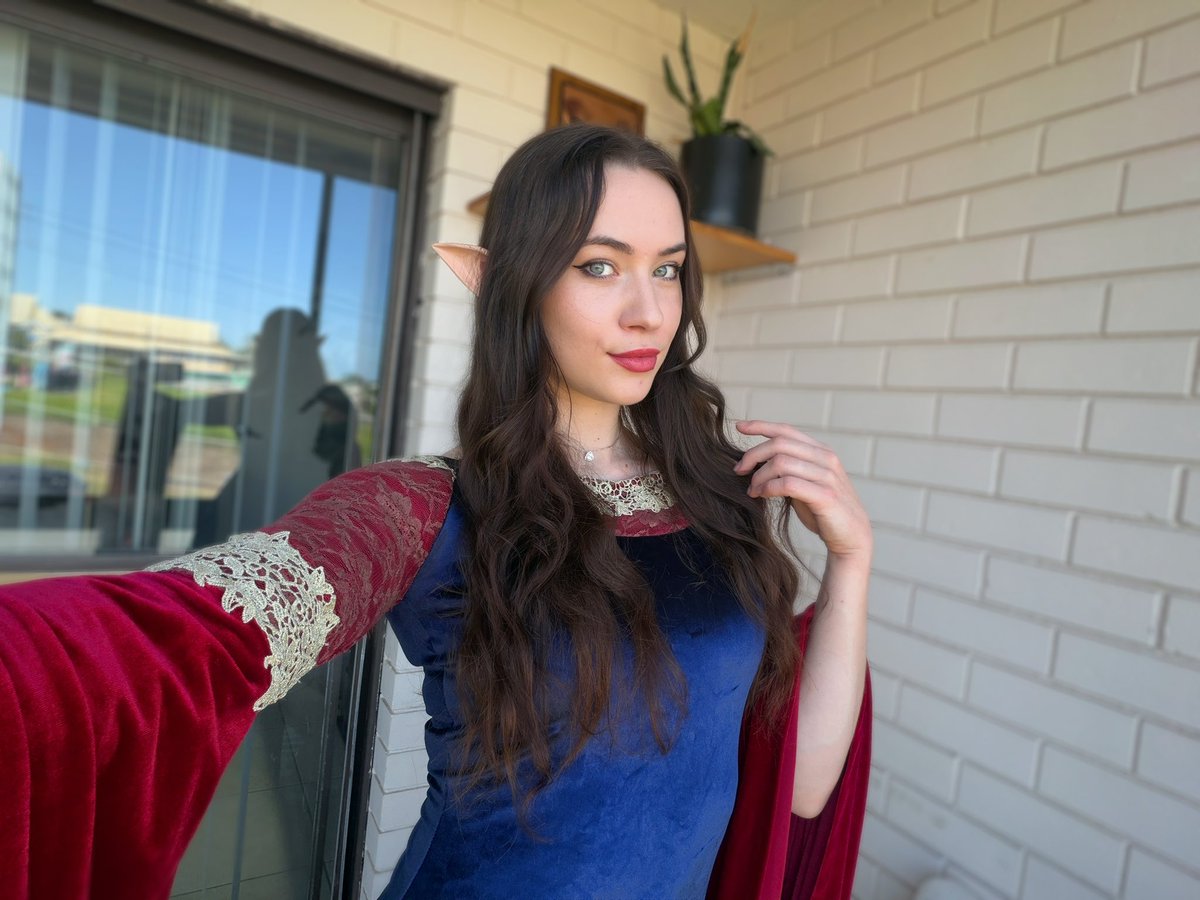 See a ring anywhere? 👀