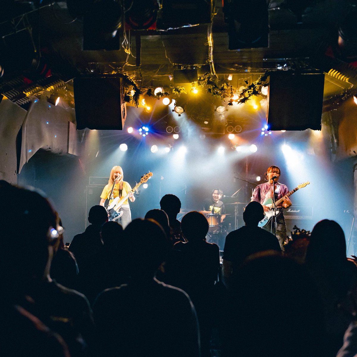 🧁💖🎈🎉🎂🎀💐🍭🍩🍰🩷💐🛼

LAYRUS LOOP pre.
「POP CAKE」
セットリスト
プレイリスト公開!!!

🔗layrusloop.lnk.to/251119

🍰🍬💐🎀🎂🎉🎈💝🧁🍭🛼🎀💘