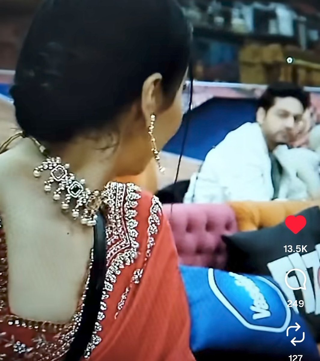 Jay_Cricket12's tweet image. Accha khasa #Gaurya chal raha tha, Amaal Mallik aa gaya bhich me 😭💯 #TanyaMittal #BiggBoss19