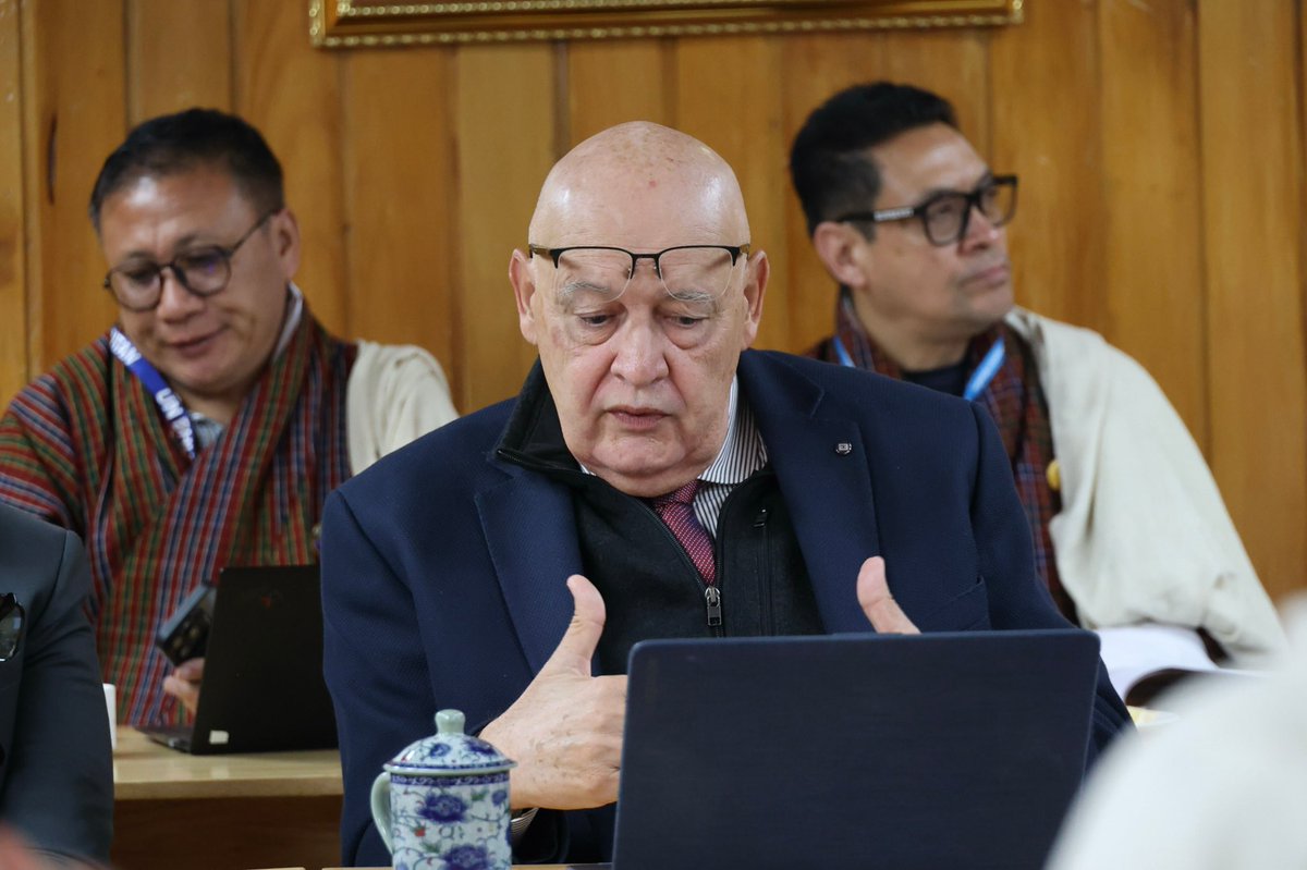 Minister <a href="/moafbhutan/">MoAL Bhutan</a> &amp; Secretary #MoAL along with <a href="/Peterjaipur/">Peter Rodrigues</a> CD WFP Bhutan, <a href="/IFAD/">International Fund for Agricultural Development</a> CD and team members reviewed Aide Memoir of Supervisory Mission of BRECSA project funded by <a href="/GAFSPfund/">Global Agriculture & Food Security Program (GAFSP)</a> &amp; discussed progress &amp; identified measures to enhance project support &amp; impact in 4 districts