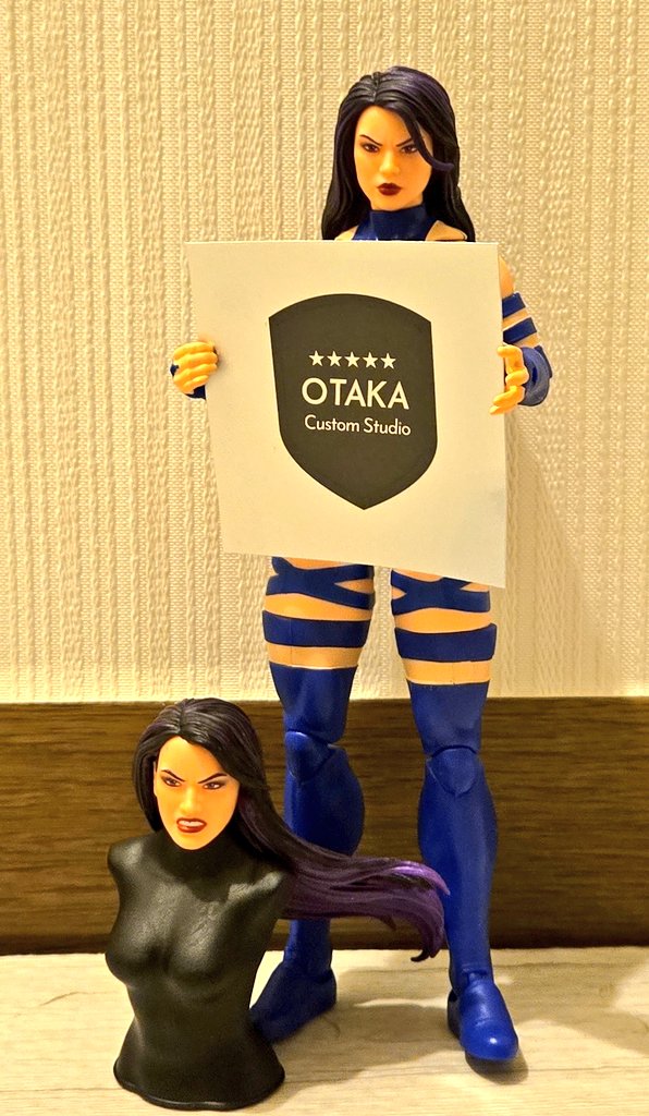 otakaさん(<a href="/bucky_spike/">otaka</a>)からヘッドスタンド届きました✨

表情差分みたいなイメージですぐそばに置いて気分ですぐ入れ換えられるのもめっちゃいいです🙌
ありがとうございますです！✨